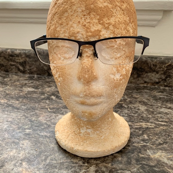 Authentic Gucci Eyeglass Frame - Picture 11 of 12